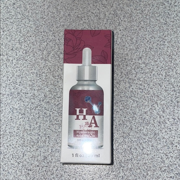 Hyaluronic acid serum new - Picture 1 of 2